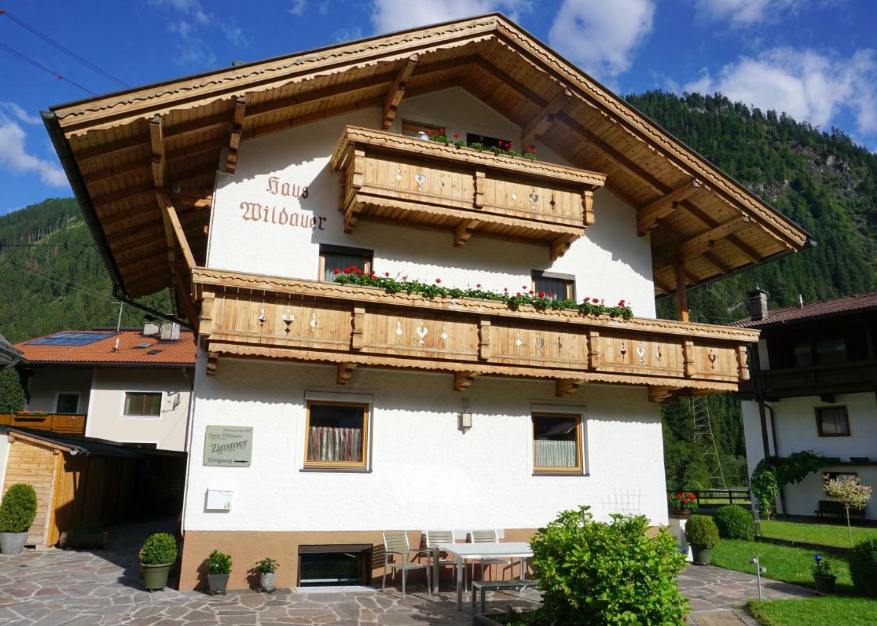 Haus Wildauer Hotell Mayrhofen Exteriör bild